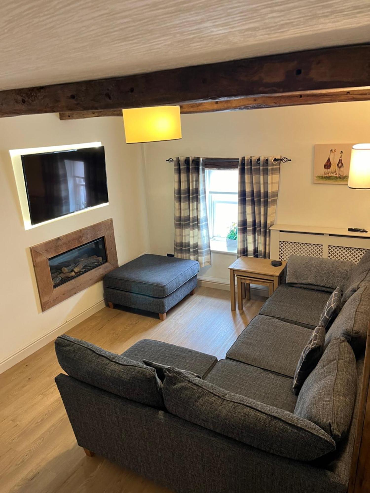 The Old Hay Loft Appartement Kirkby Lonsdale Buitenkant foto