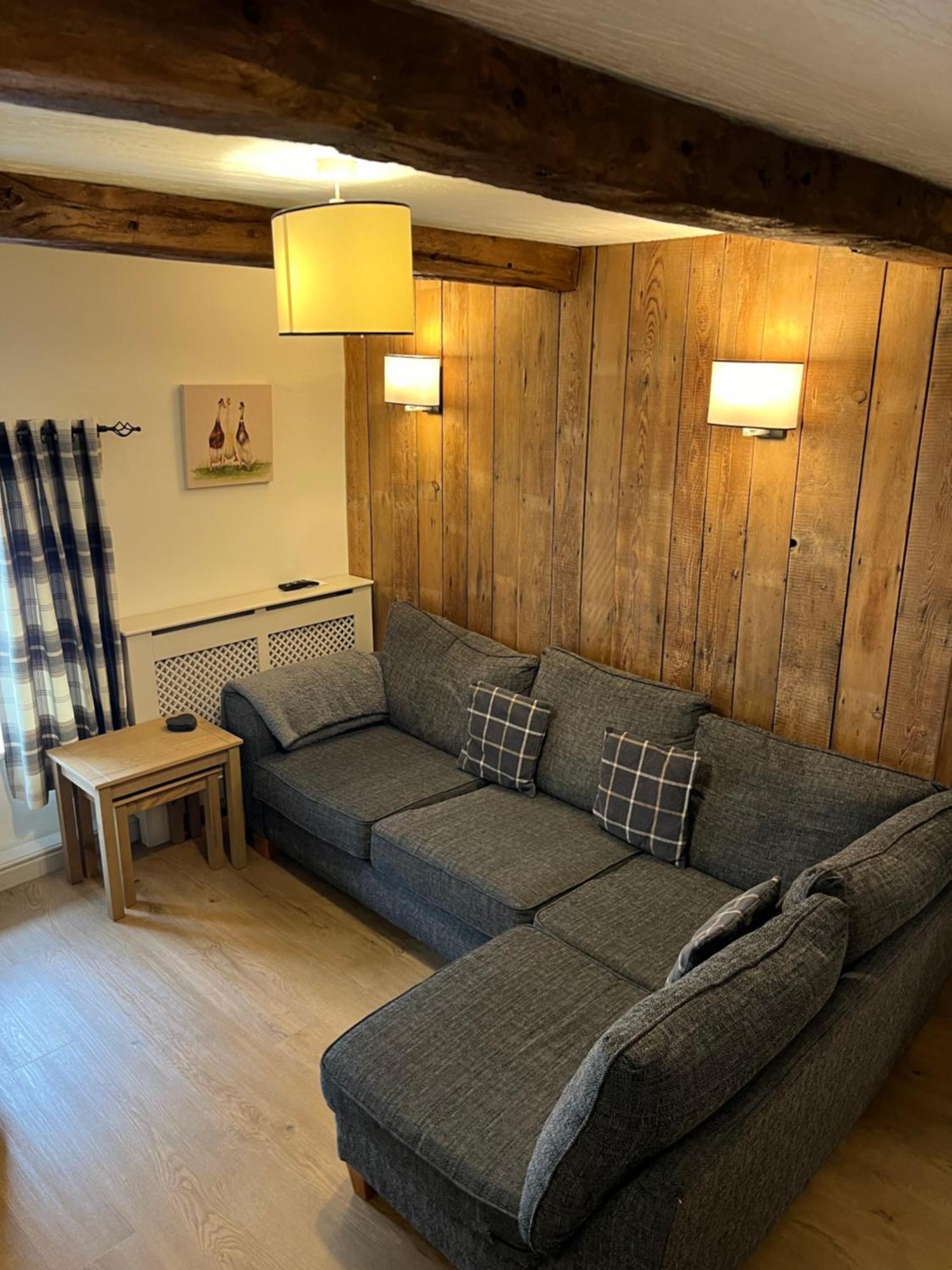 The Old Hay Loft Appartement Kirkby Lonsdale Buitenkant foto