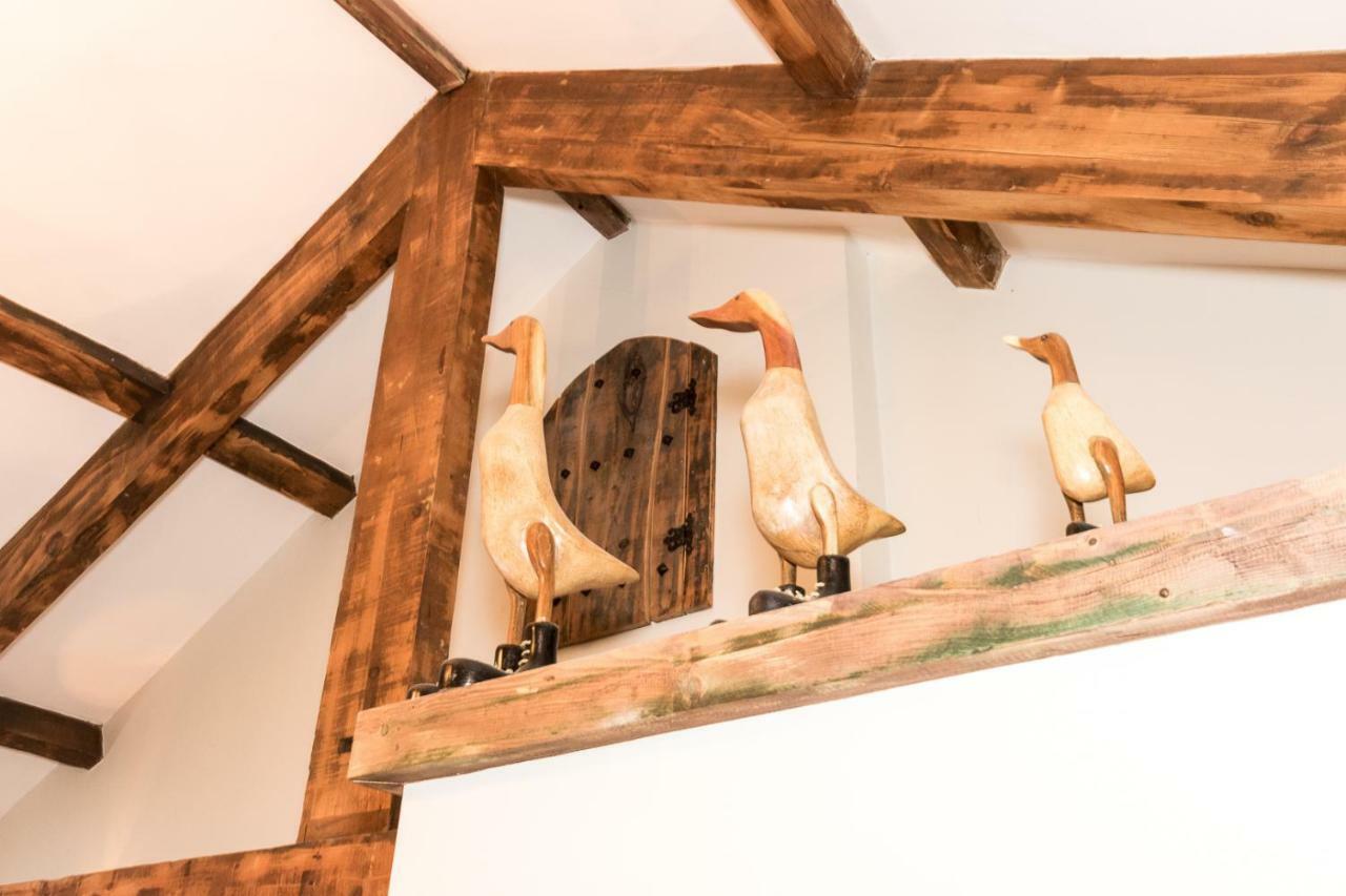The Old Hay Loft Appartement Kirkby Lonsdale Buitenkant foto